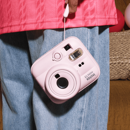 Фотоаппарат моментальной печати Fujifilm Instax Mini 13 Candy Pink розовый
